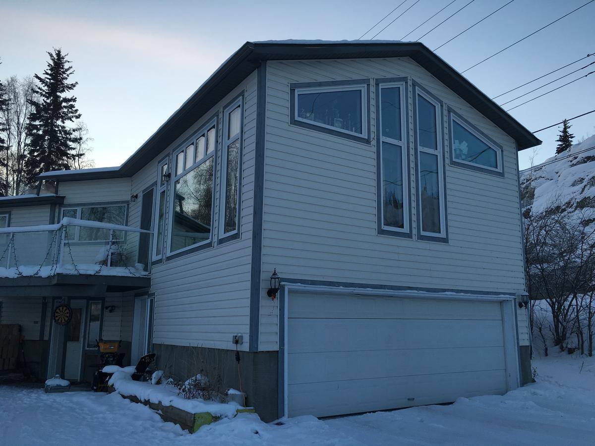 Mabuhay Lakeside Manor Bed & Breakfast Yellowknife Luaran gambar