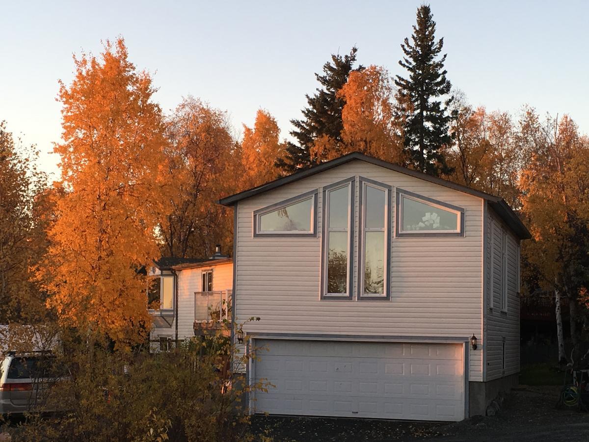 Mabuhay Lakeside Manor Bed & Breakfast Yellowknife Luaran gambar