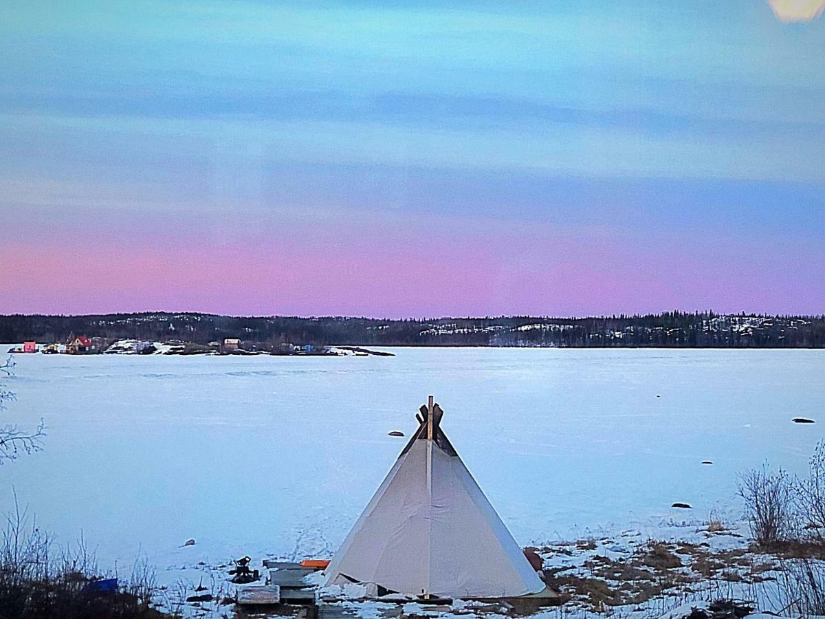 Mabuhay Lakeside Manor Bed & Breakfast Yellowknife Luaran gambar